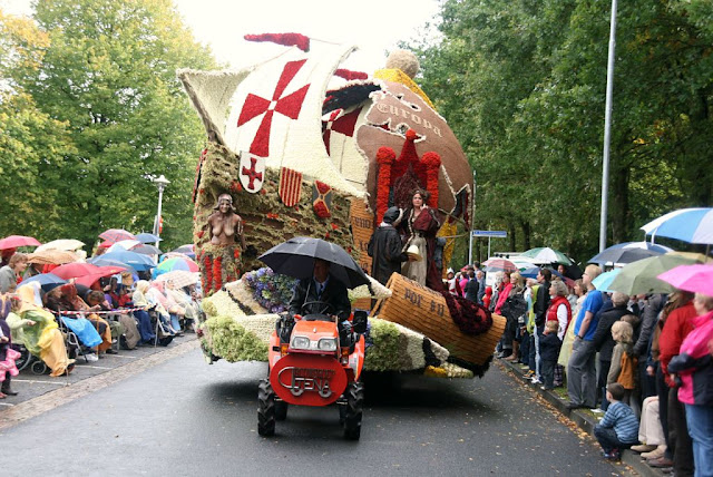 Altena 2010 parade 1